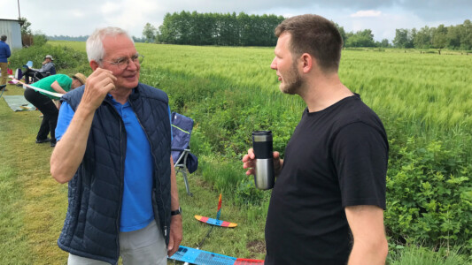 Hans mit Moritz im morgendlichen Plausch