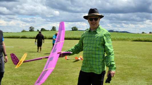 Freut sich über gute Flüge - Mario