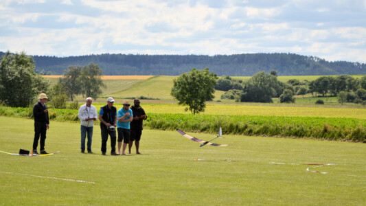 Frank im FlyOff unter Aufsicht der Offiziellen