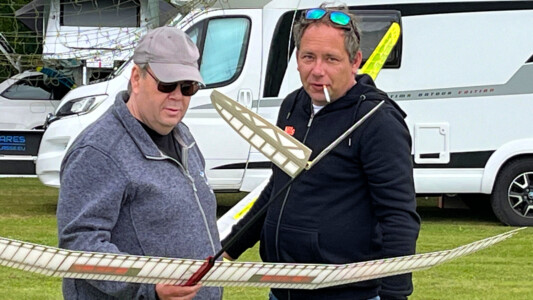 Echo Romeo - Eene rochen