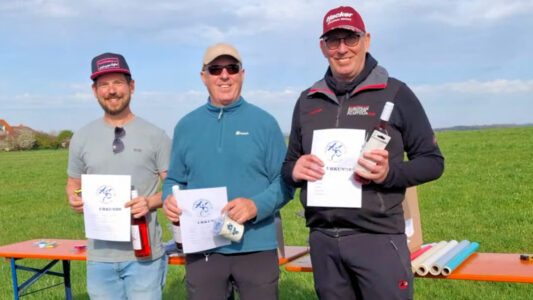 Die Gewinner - Tjark (2.), Frank (Sieger) und Thomas (3.) (v.l.n.r.) (Foto: Loet Wakkermann)
